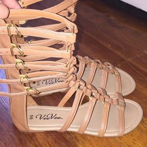 Bundle of two pairs of shoes